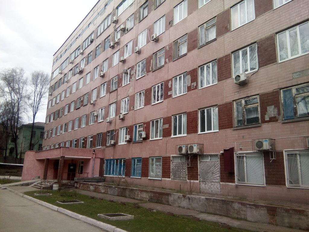 Лікарню у Кам’янському відремонтує компанія директора комунального підприємства