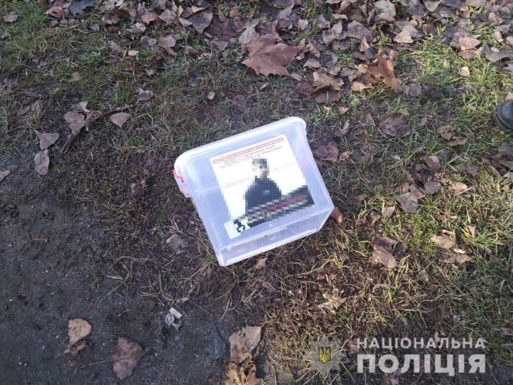 У Кривому Розі затримали крадіїв благодійної скриньки