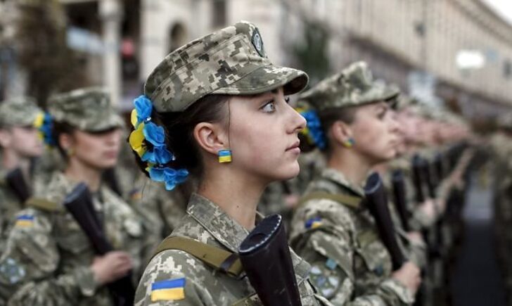 Міноборони створить алгоритм, як жінкам стати на військовий облік