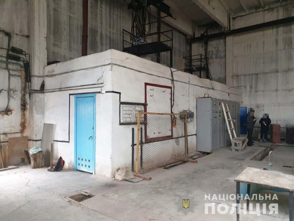 Криворізькі поліцейські викрили майнінгову ферму на території комунального підприємства