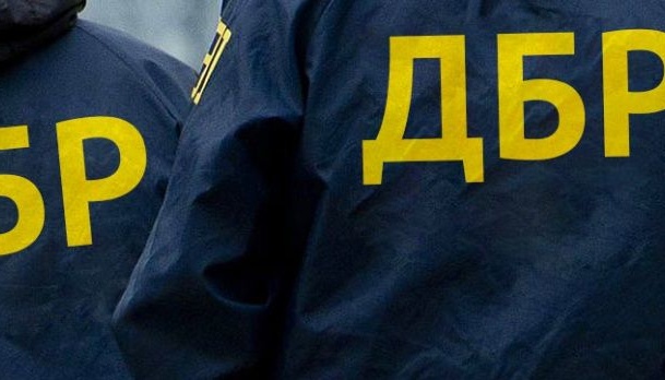 Службова недбалість ціною 60 мільйонів: у Дніпрі викрили митників
