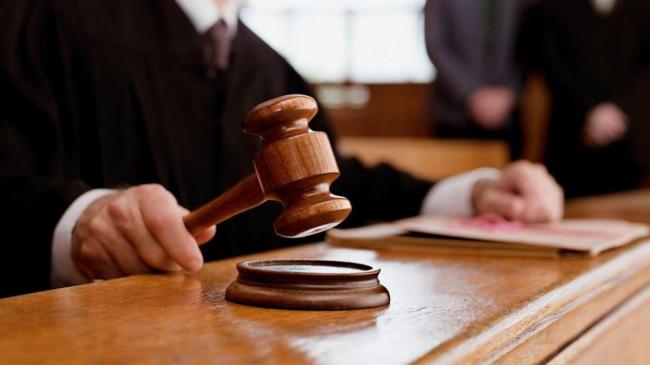 Прокуратура вимагає від дніпрянина звільнити самовільно зайняту землю