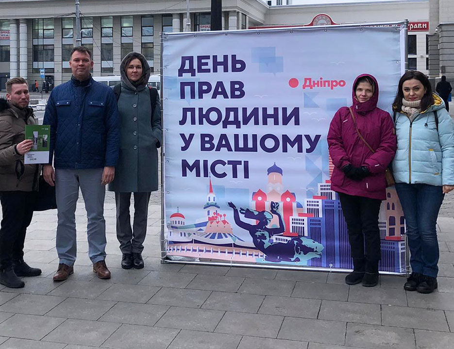 Східняки обирають свободу, потім – безпеку і справедливість