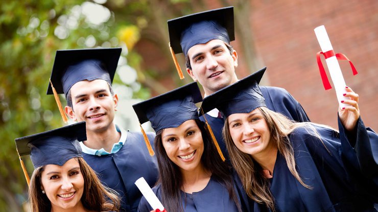 10 юних дніпрян у 2022 році отримуватимуть президентську стипендію