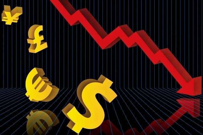 Гривнева лихоманка: чи спричинить російська військова загроза стрибок долара до 30 грн?