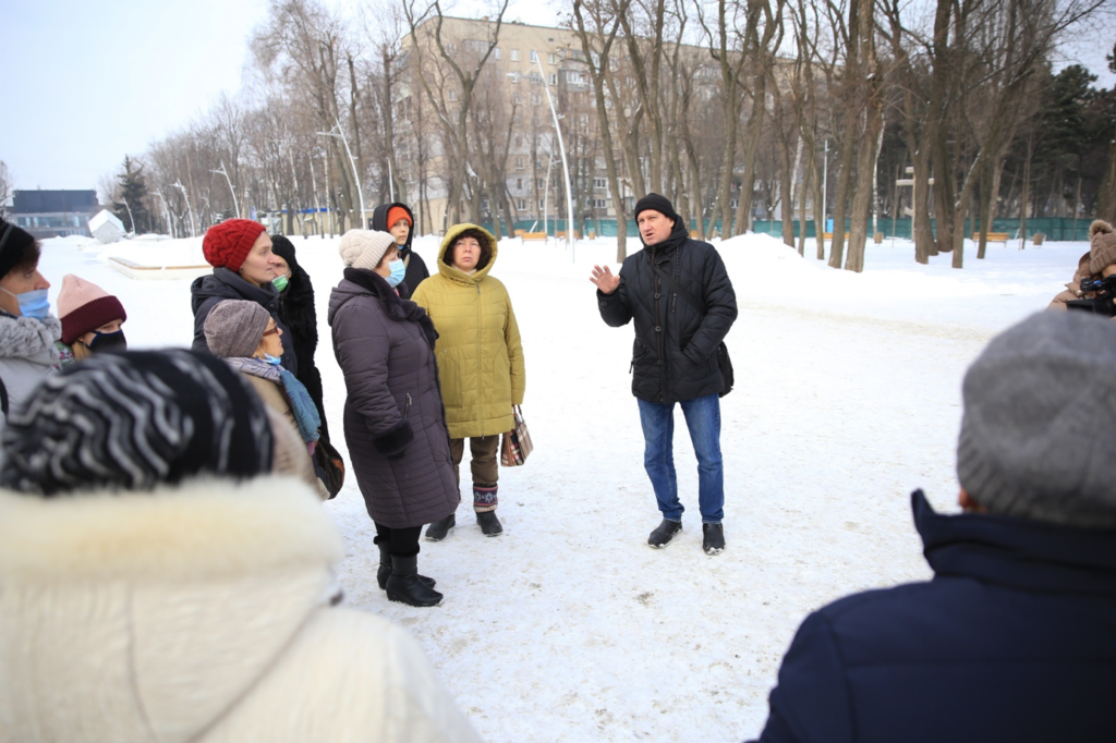 У Дніпрі провели безкоштовну автобусну екскурсію, присвячену Голокосту