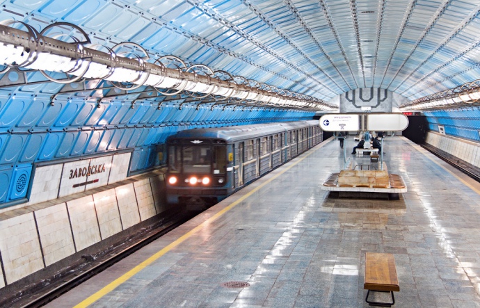 Метро в Днепре становится бесплатным и доступным круглосуточно как укрытие
