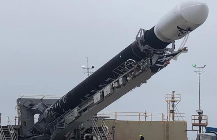 Дніпрянин Максим Поляков продав свої акції Firefly Aerospace за 1 долар