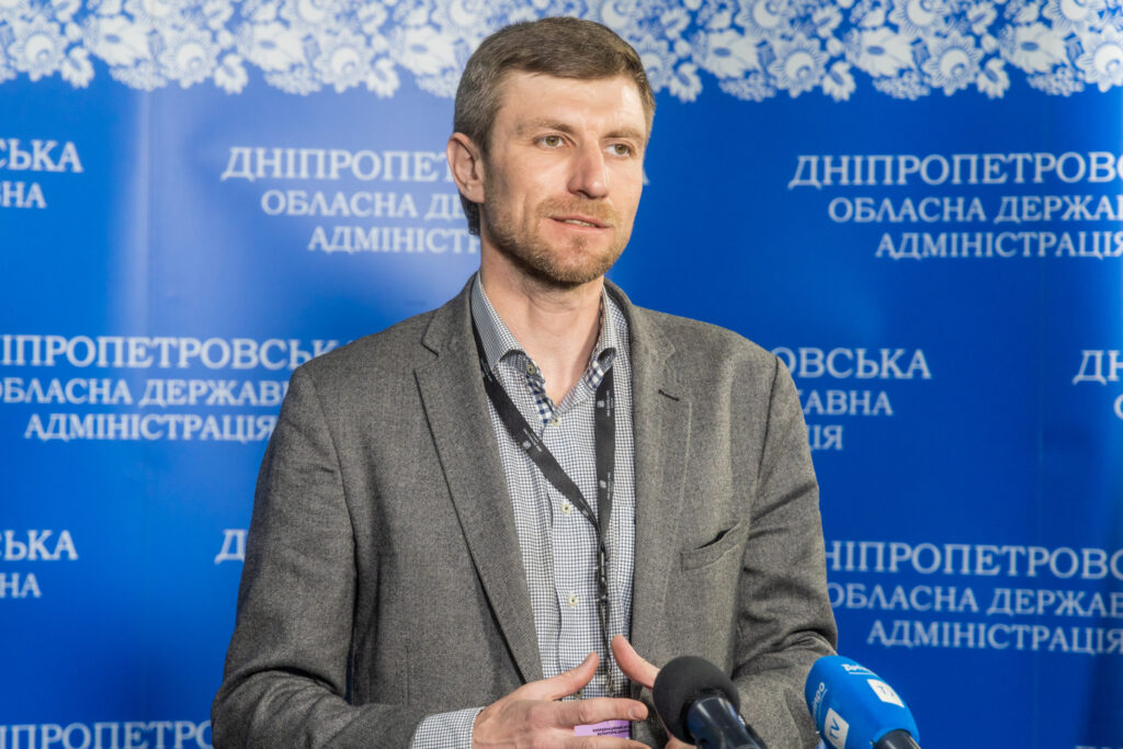 Молодь Дніпропетровщини об’єдналася у СпівДіяХаб для надання гуманітарної допомоги