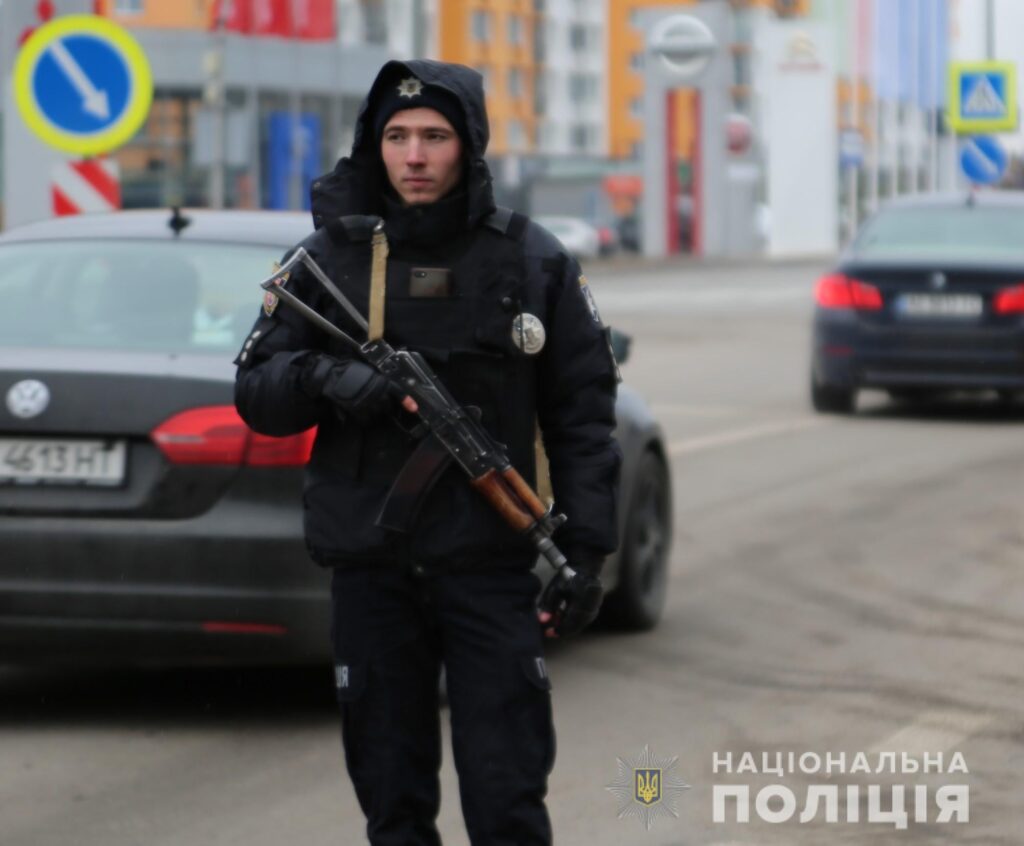 Вінницькі поліцейські затримали підозрюваного у вчиненні вбивства в Дніпрі