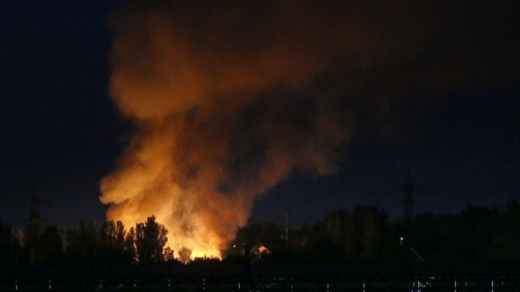 Під Дніпром дві російські ракети влучили у військову частину