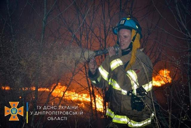 За сутки чрезвычайники Днепропетровщины ликвидировали 124 пожара