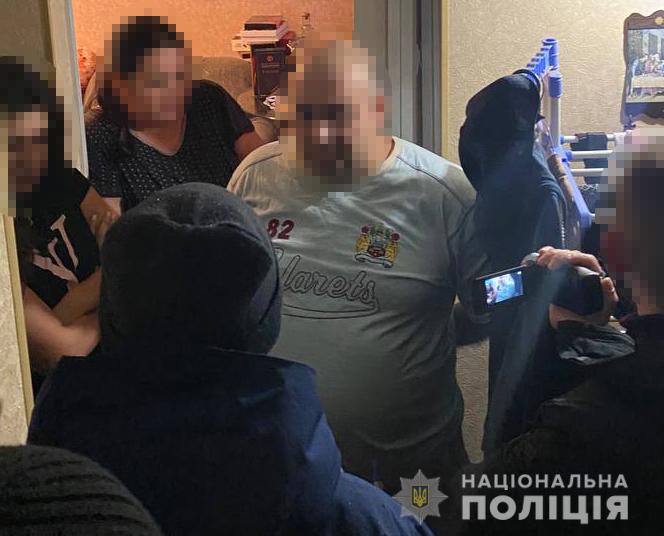 Передано до суду справу шахраїв, які оформлювали кредити, обіцяючи працевлаштування