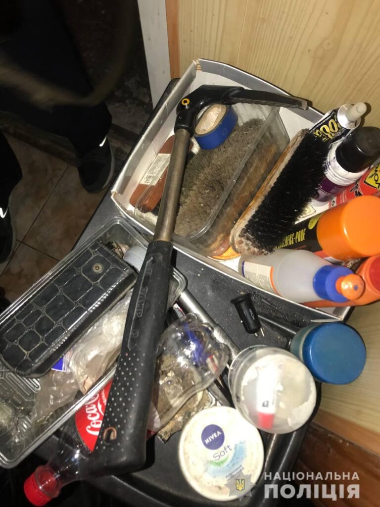 На Дніпропетровщині затримали 51-річного чоловіка, який намагався вбити двох жінок