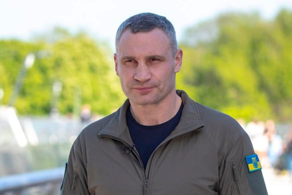 Кличко у свій 51-й день народження подякував тим, хто поруч, і особливо воїнам-захисникам