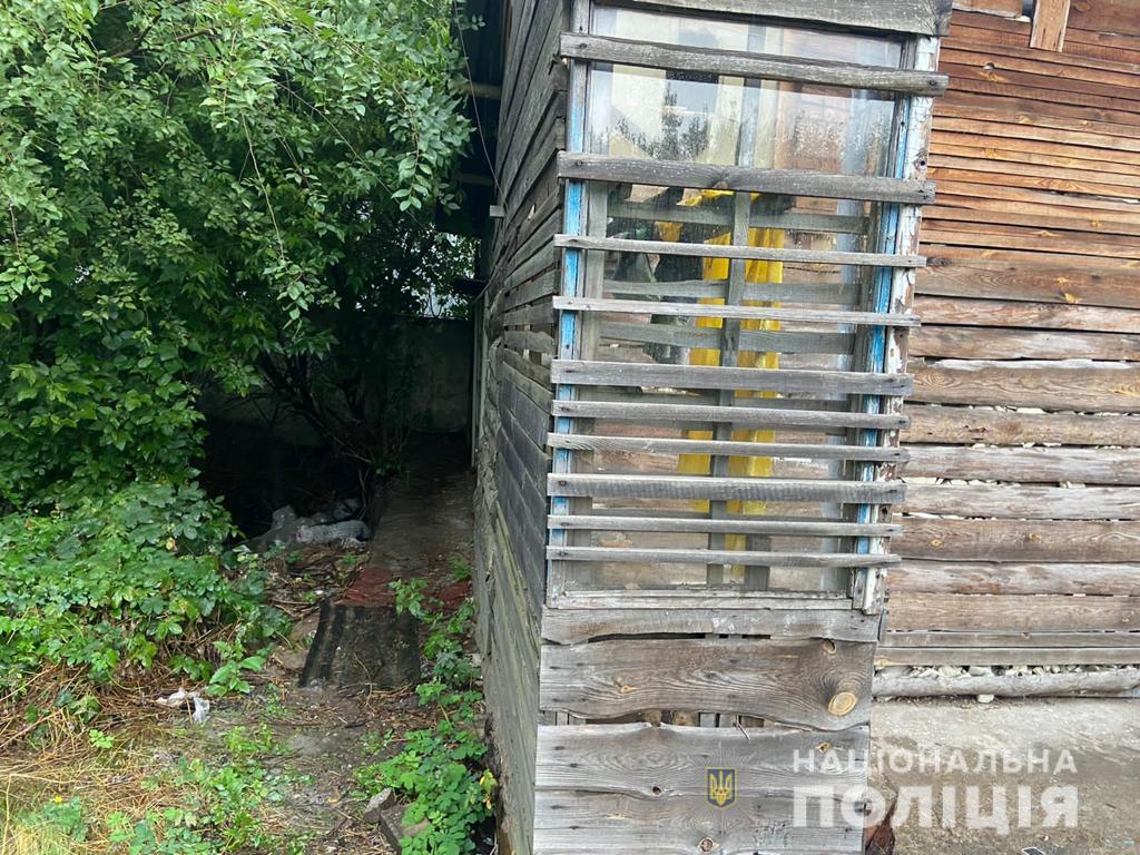 Поліцейські затримали двох чоловіків за жорстоке вбивство