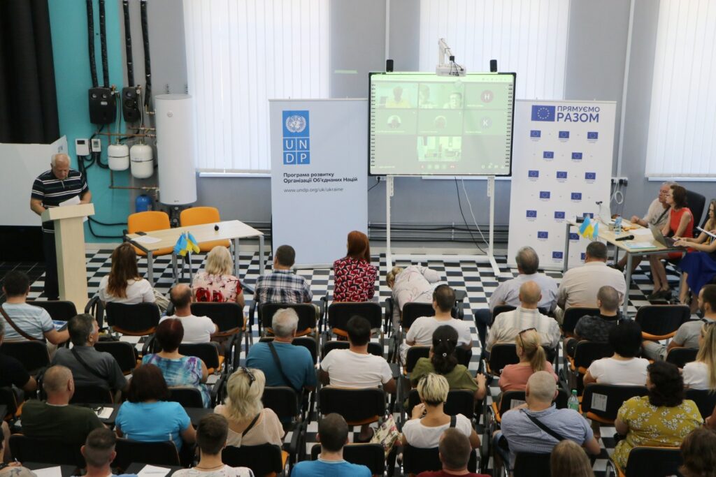 У Дніпрі стартувало безкоштовне перенавчання переселенців коштом ООН