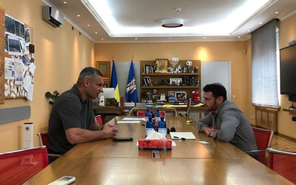 Залишатися нейтральними – велика помилка, ми захищаємо всю Європу, – Кличко в інтерв’ю The Times of Israel