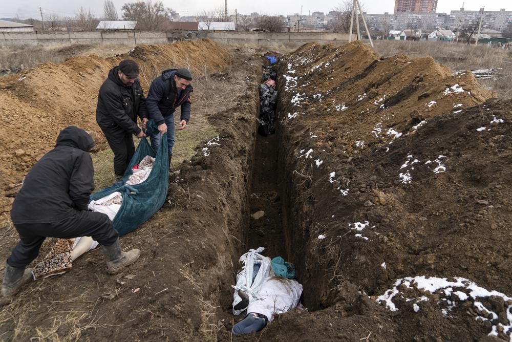 У Маріуполі війська рф вбили близько 90 тисяч людей
