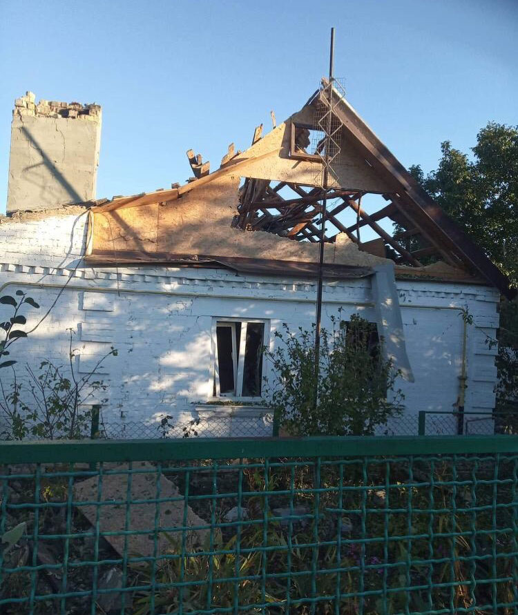 На Нікопольщині поліція документує наслідки обстрілів армією рф населених пунктів