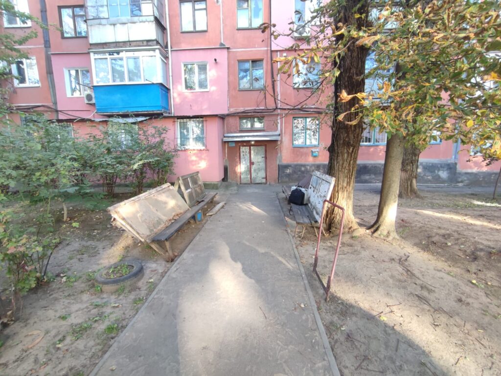 У Покрові затримали чоловіка за вбивство та розбійний напад на літню жінку