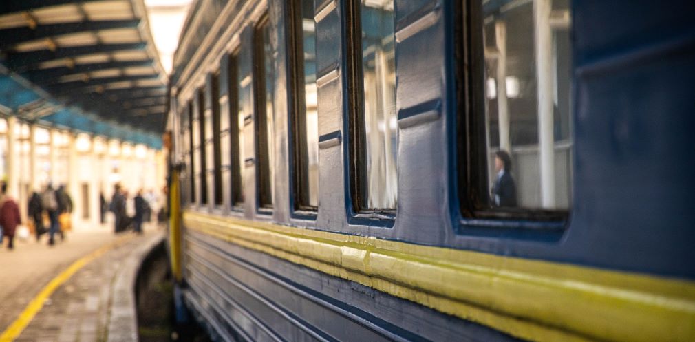 Понад 200 людей похилого віку евакуювали з Дніпропетровщини на захід України