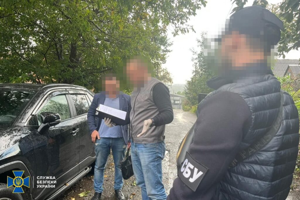 У Дніпрі потужну нарколабораторію “кришував” місцевий правоохоронець
