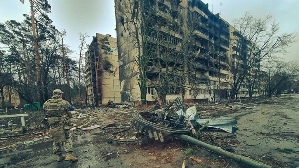 Чи справляється влада із подоланням наслідків війни: результати опитування українців