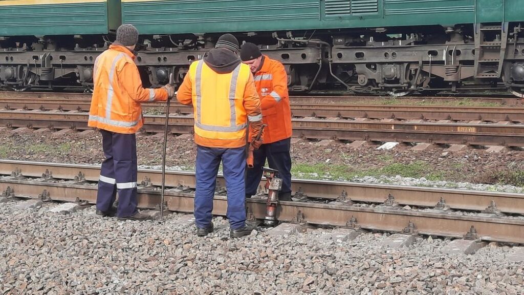 За час повномасштабної війни на Придніпровській залізниці було пошкоджено 300 об’єктів
