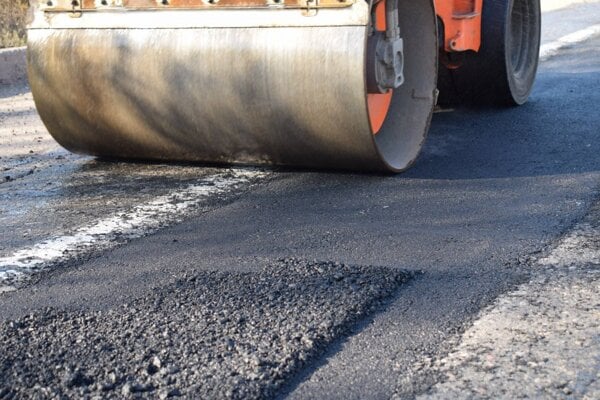 “Укравтодор” витратив в обхід Prozorro 97% коштів на дороги з початку великої війни