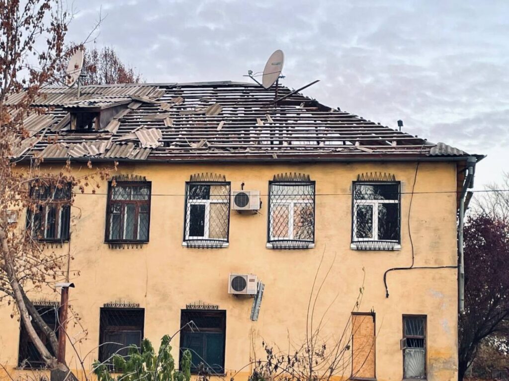 Вночі ворог обстріляв три громади Нікопольского району