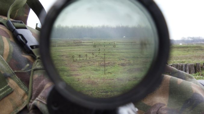 Життя сильніше за кулі: медики з Дніпра врятували Захисника країни