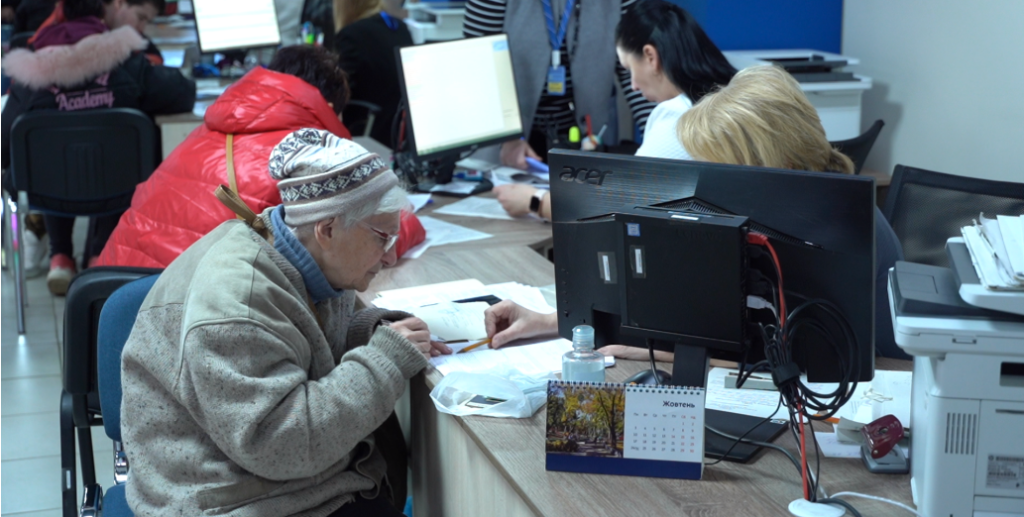 Дніпро прихистив 180,5 тис. переселенців: яку допомогу їм надає місто