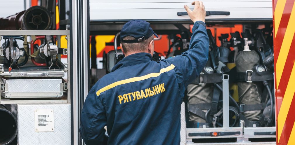 У новорічну ніч на Дніпропетровщині чергуватимуть 600 рятувальників
