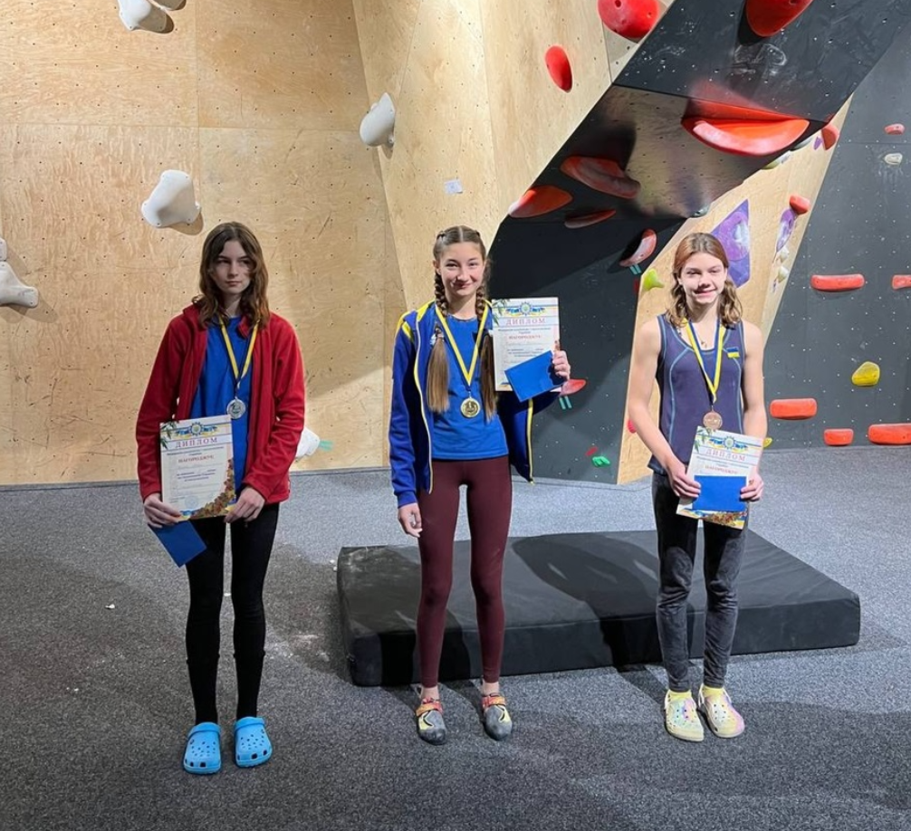 Спортсмени з Дніпра — переможці та призери молодіжного Чемпіонату України зі скелелазіння