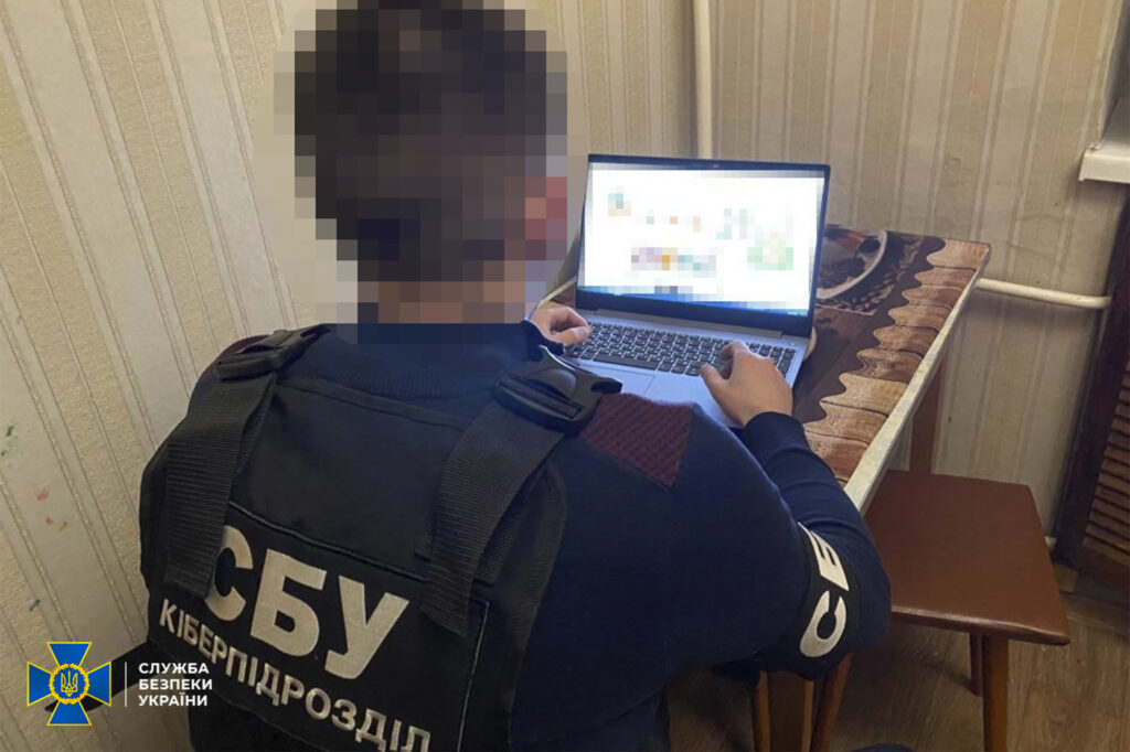 У Кам’янському заблокували проросійську агітацію двох колаборантів