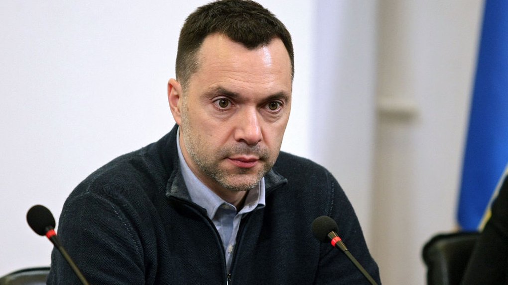 У парламенті збирають підписи за відставку Арестовича через його заяву про ракетний удар по Дніпру