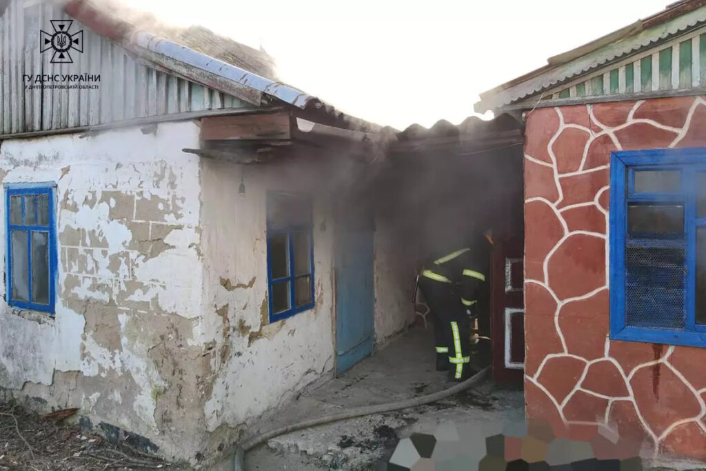 На Дніпропетровщині горів житловий будинок: загинув чоловік