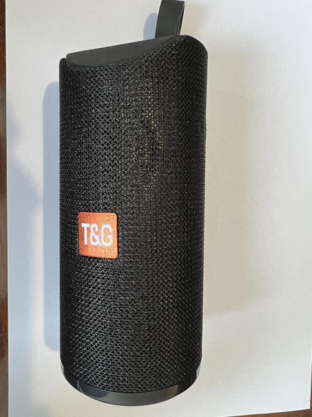 У Покрові поліцейські встановили грабіжника, який забрав у 8-річного хлопчика речі