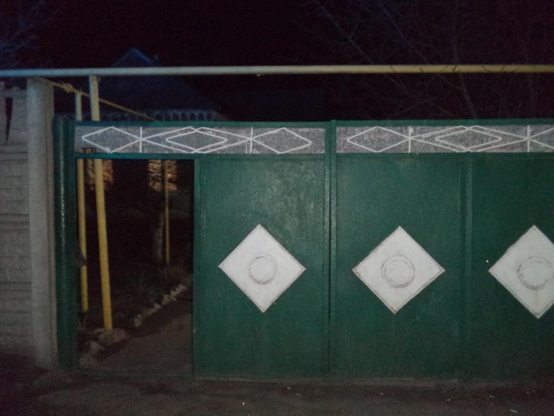 На Дніпропетровщині правоохоронці затримали чоловіка, який забив матір на смерть