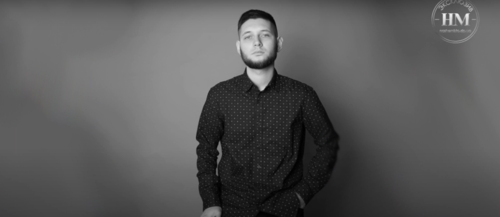 Дніпровський письменник розповів, як митці допомагають ЗСУ