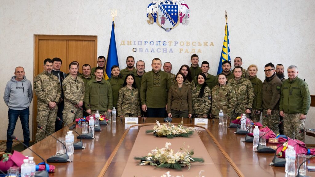 В Дніпропетровській облраді відзначили бойових прес-офіцерів та представників військових медіа