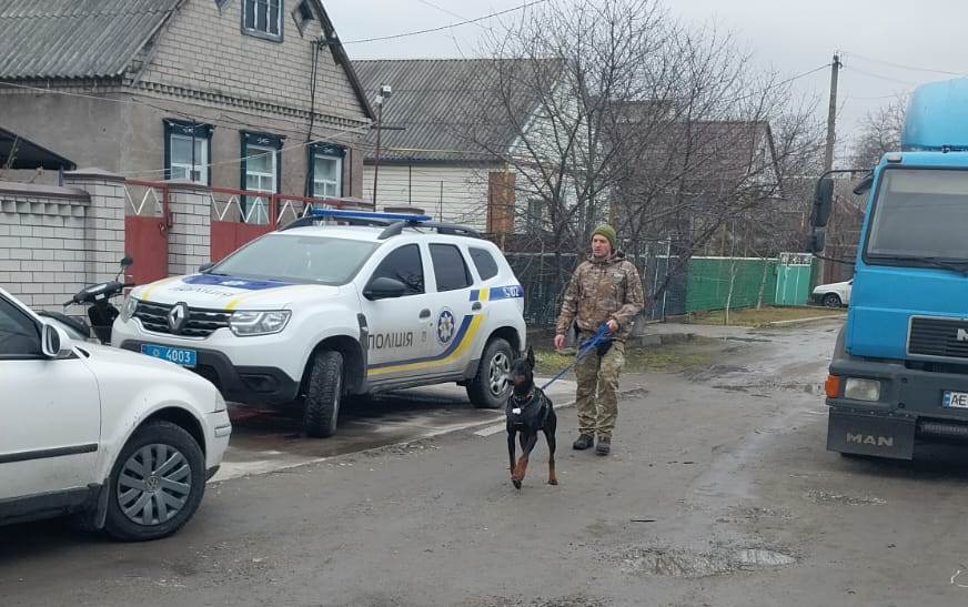 Бив племінника сокирою по голові: у Дніпрі затримали 58-річного чоловіка