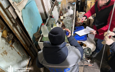 У Дніпрі викрили міжнародний наркосиндикат із щомісячним обігом у 12 млн грн (відео)