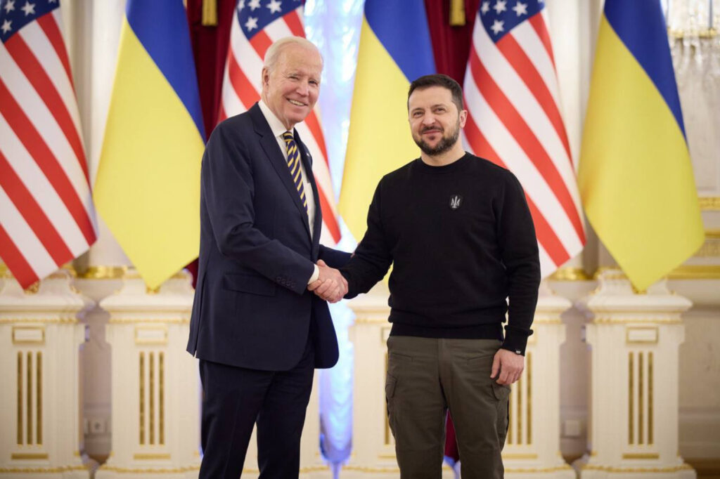 У День вшанування пам’яті Героїв Небесної Сотні до Києва приїхав Байден