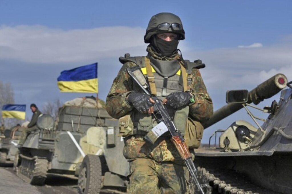 Понад 9 тисяч військовозобов’язаних втекли з України за час війни завдяки системі “Шлях”