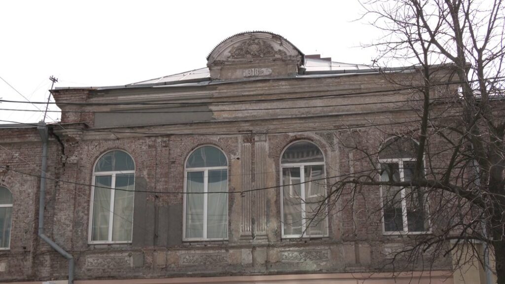 У Дніпрі для збереження сторічного будинку  із власником уклали охоронний договір