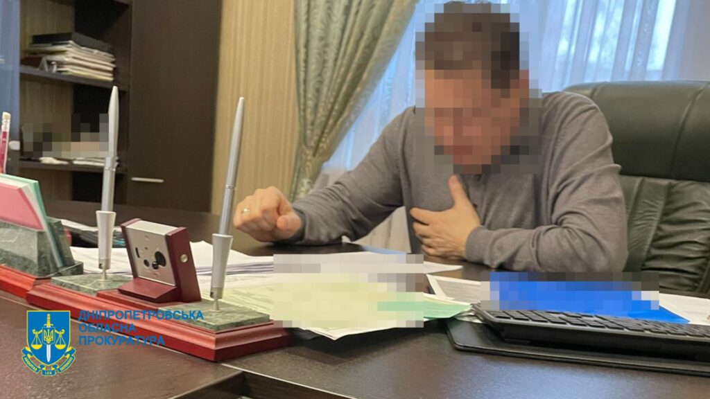 Заволодіння понад 2 млн грн на постачанні неякісних комплектуючих «Укрзалізниці» – підозрюється директор ТОВ 