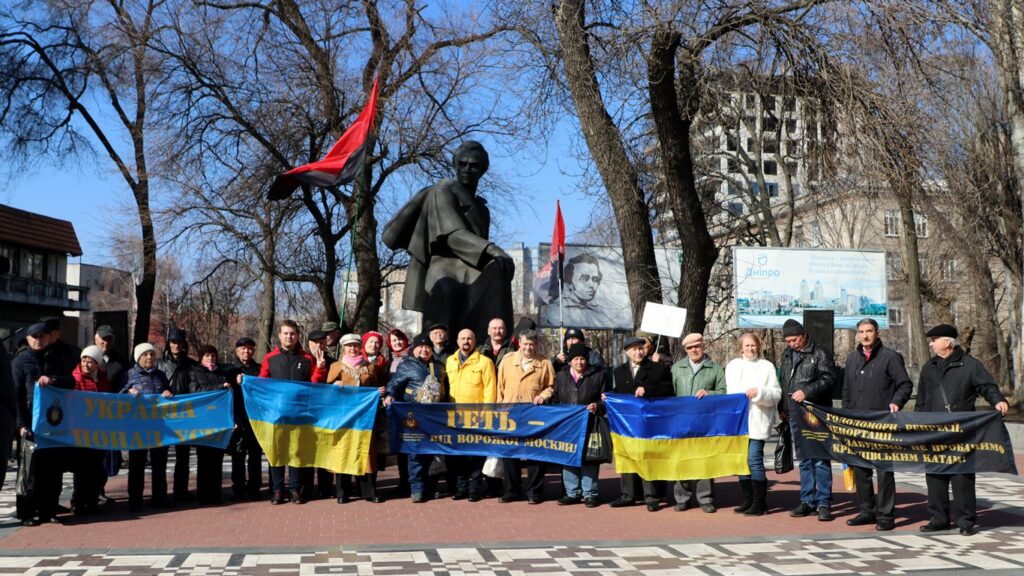 У Дніпрі відбулися урочистості з нагоди дня народження Тараса Шевченка (фото)