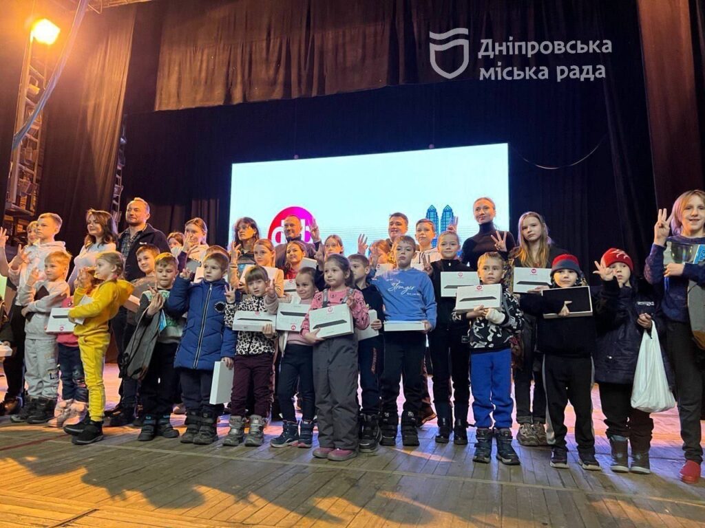 У Дніпрі продовжують працевлаштовувати переселенців